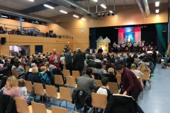 Die Kreuzsteinhalle ist voll